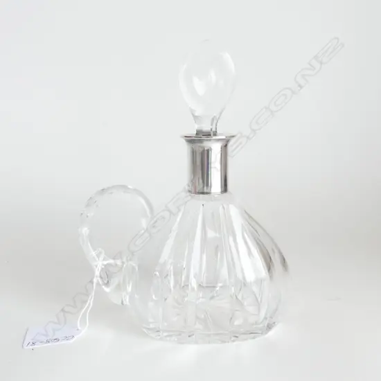 SML ANTIQUE CRYSTAL DECANTER w. SILVER COLLAR, CONTINENTAL MARK, H.130mm (CD4424,1)