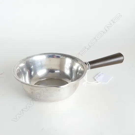 DANISH SILVER SAUCE POURER  BAKERLITE HANDLE TOTAL WEIGHT 86GMS