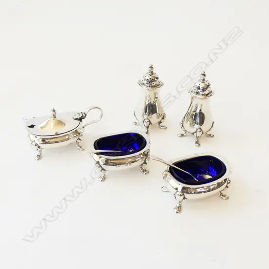 5 STG SILVER CONDIMENTS, 3 SALTS + 2 PEPPER POTS, 196gms