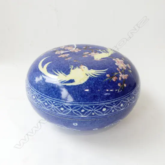 MING DYNASTY MARKED CHINESE PORCELAIN LIDDED BOX blue speckled ground w phoenix & blossom Dia.246mm