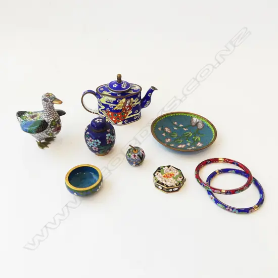 ASST SMALL CLOISONNÉ INCL BANGLES + PARTRIDGE + TEAPOT + OTHERS