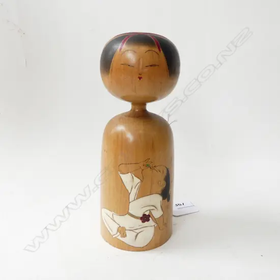 DECORATIVE MID CENTURY KOKESHI DOLL SIGNED H175MM