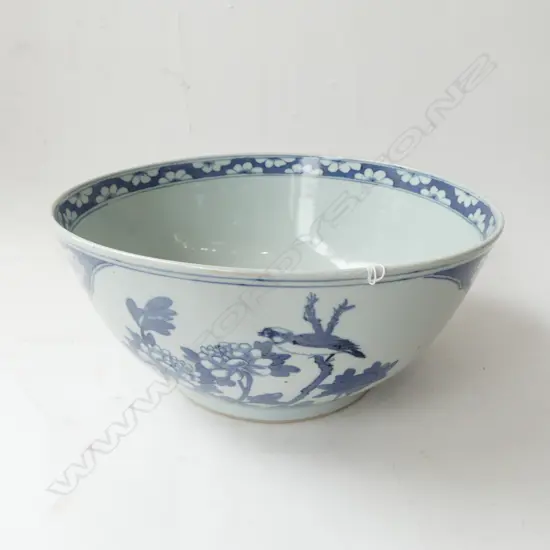 20thC LG CHINESE B/W BOWL H.135mm 305mm dia