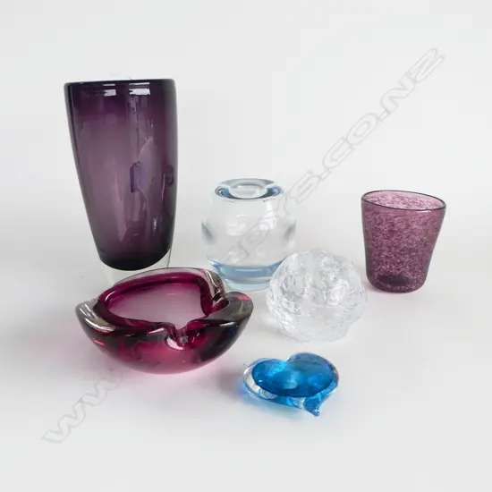 6 PCES ART GLASS INCL. 3 VASES H.225mm...