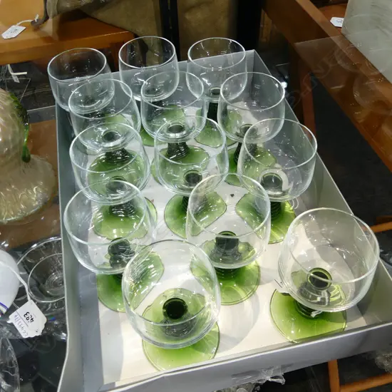 13 GREEN STEM WINE GLASSES H.110mm