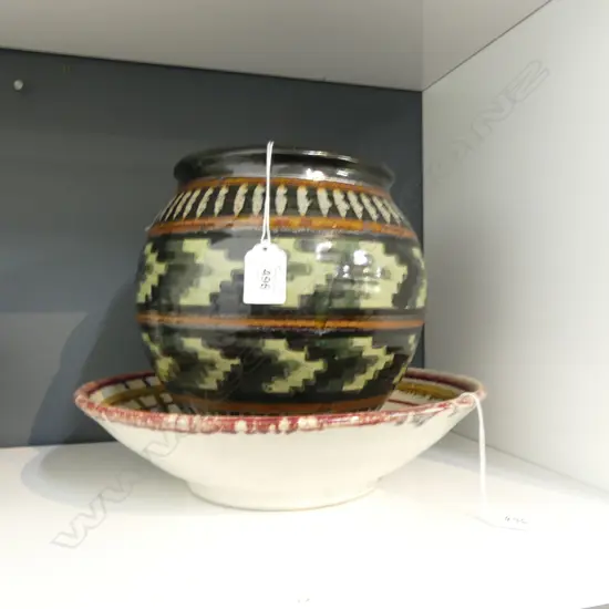 DAVID HUFFMAN POTTERY BOWL w. UNMARKED POTTERY VASE H.230mm