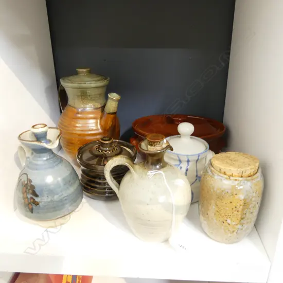 ASST NZ STUDIO POTTERY PCES; CARL VANDELBOSCH STORAGE JAR H.90mm, MOSTLY MARKED, H.180mm