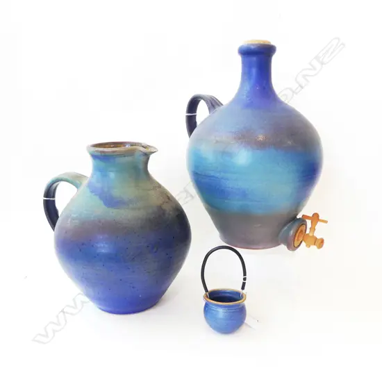 3 PCES NZ STUDIO POTTERY H.360mm