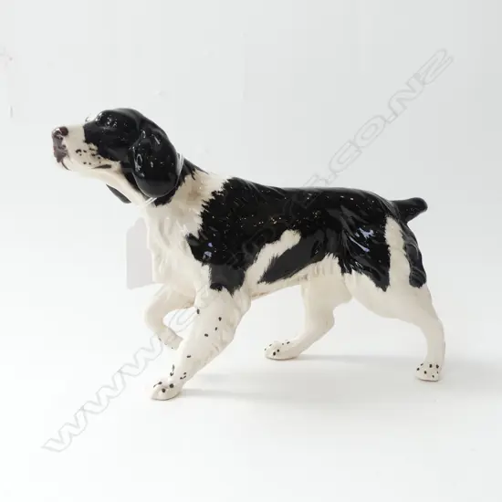 BESWICK HUNTING BIRD DOG L170MM