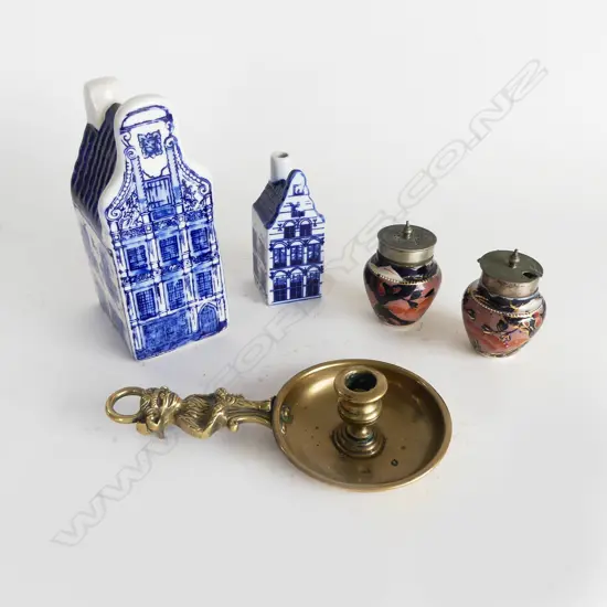 2 B/W CHINA HOUSES BRASS IMP CANDLESTICK & IMARI  2PC CRUET SET 