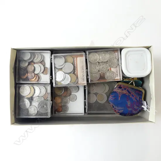LARGE COLLECTION WORLD COINS