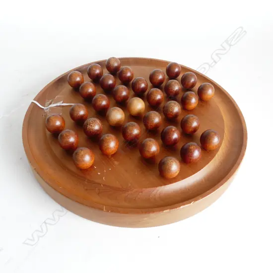 WOODEN SOLITARE GAME 260mm dia