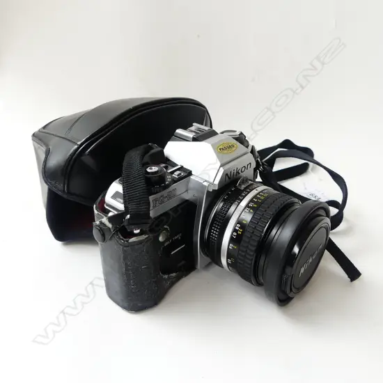 NIKON FG20 35MM CAMERA 