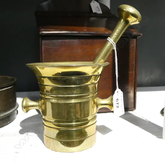 VINTAGE BRASS PESTLE & MORTER H160MM