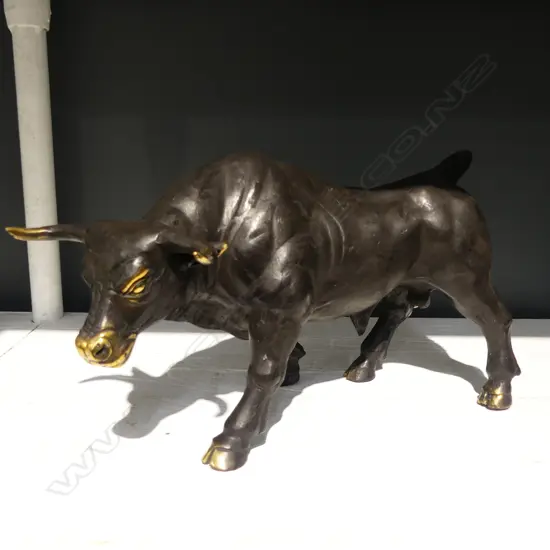 BRONZE BULL L.360mm