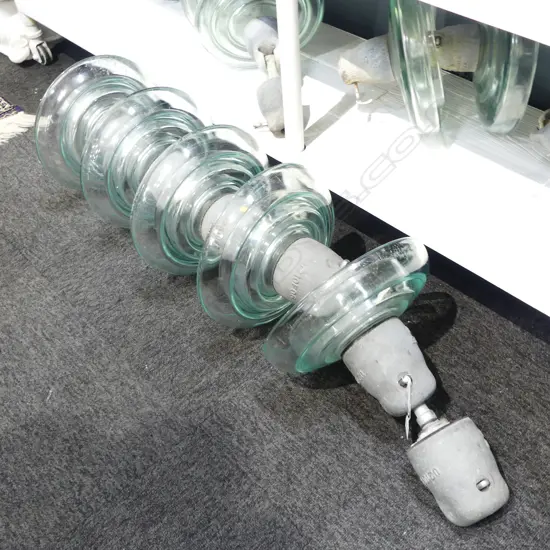 SEDIVER LG GLASS INSULATOR; 5 GLASS DISCS, 1 MISSING, APROX. L.1000mm