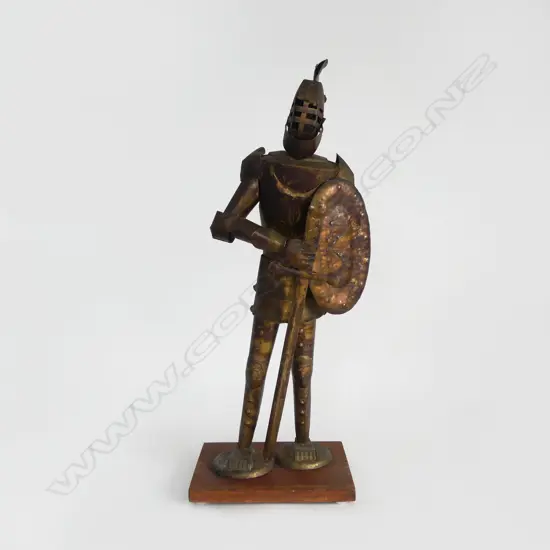 METAL KNIGHT SCULPTURE H.525mm