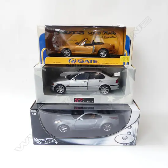 3 BOXED 1:18 MODEL CARS; MAZDA MX-5,BMW 328-I, HOTWHEELS