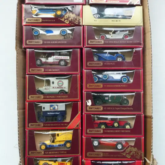 18 BOXED MODELS OF YESTERYEAR 