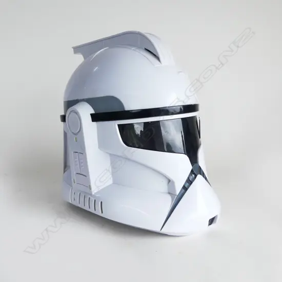 VINTAGE STAR WARS CLONE TROOPER HELMET batteries included - working. Adult size