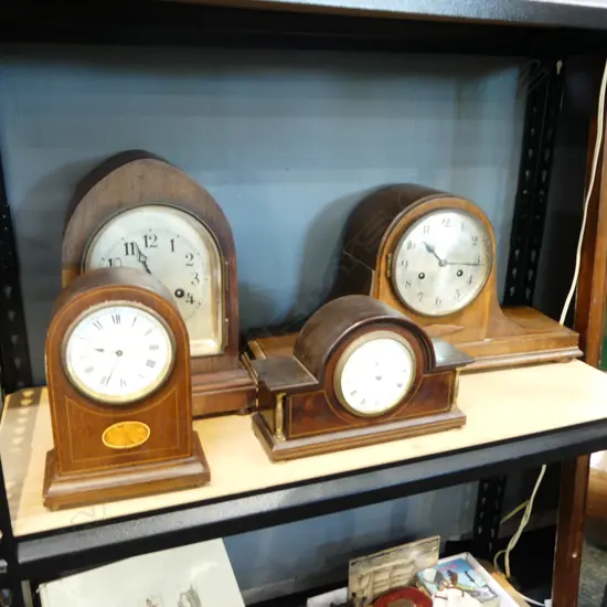 4 WOODEN MANTLE CLOCKS H.310mm