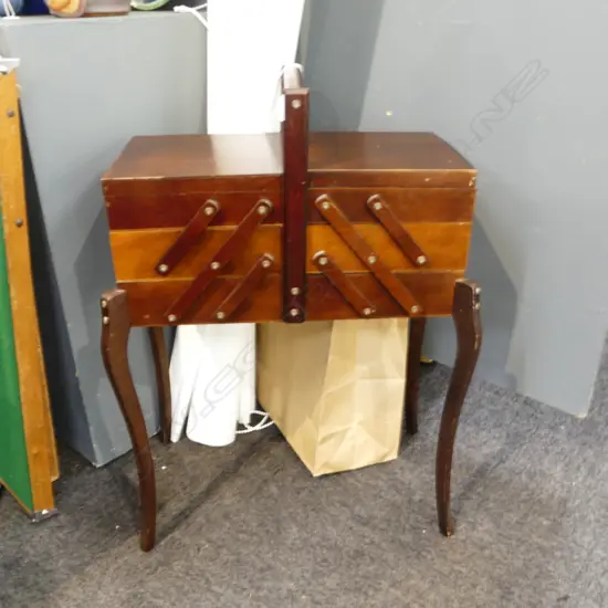 CONCERTINA SEWING BOX H.700mm