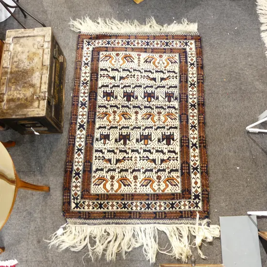 HAND KNOTTED WOOL PILE RUG ANIMAL PATTERN 1300x860mm