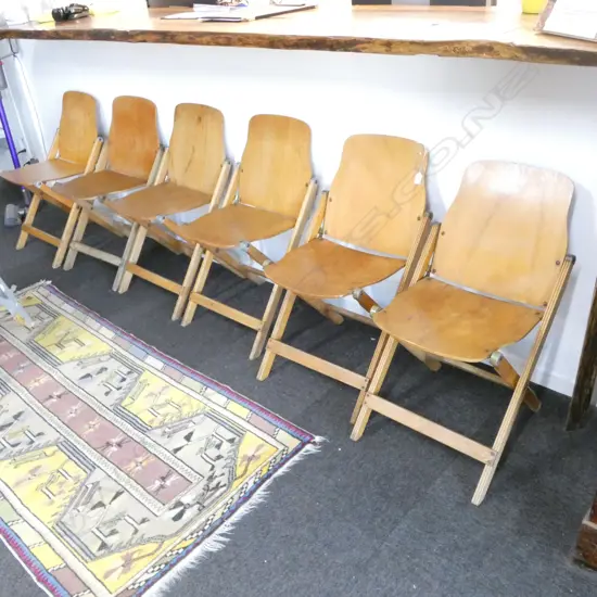 6 STORKLINE PLYWOOD FOLDING CHAIRS