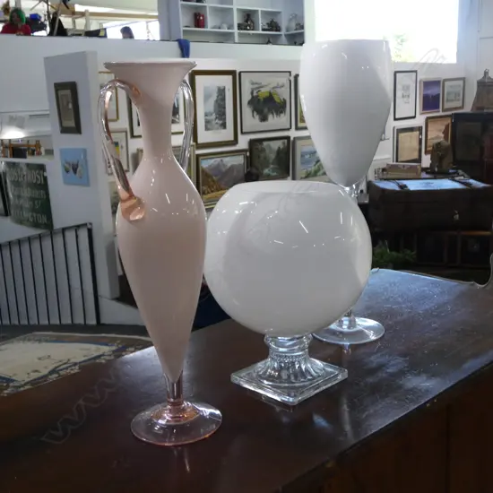 3 LG WHITE ART GLASS VASES H.500mm