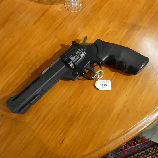 CROSMAN VIGILANTE AIR PISTOL L.280mm