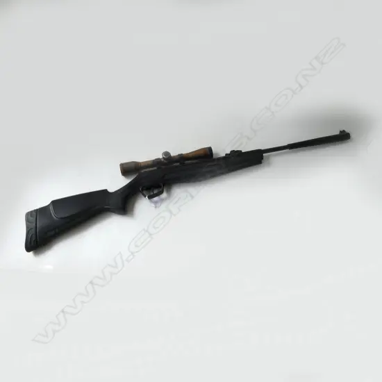 STOEGER RX5 AIR RIFLE WITH SCOPE  L.1030mm