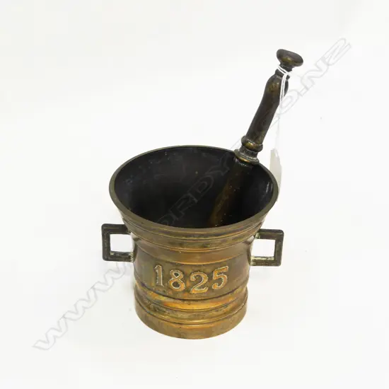 BRASS MORTAR & PESTLE