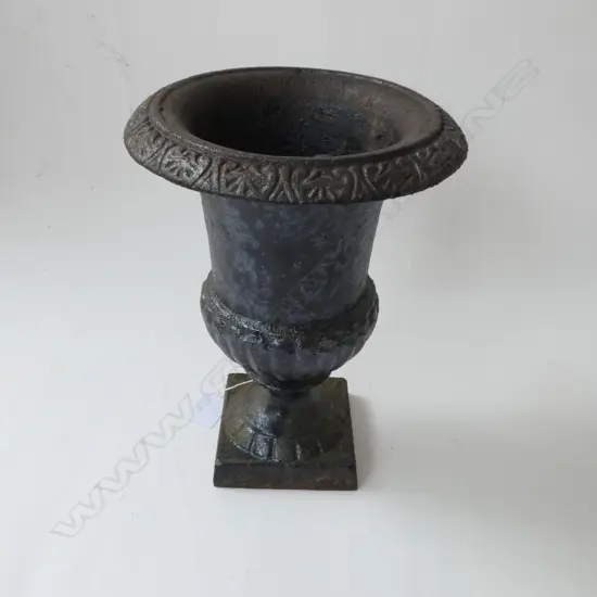 WROUGHT IRON GARDEN URN H.250mm