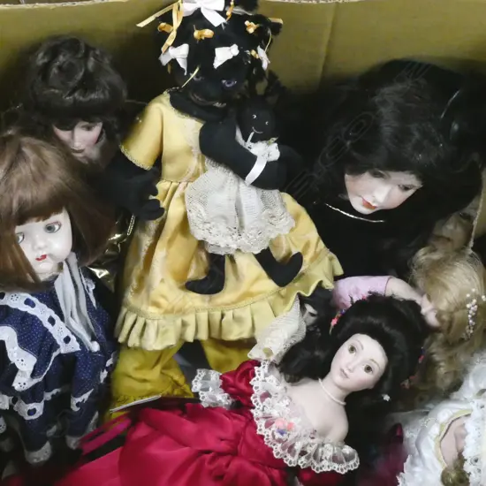 VINTAGE & MODERN DOLL COLLECTION
