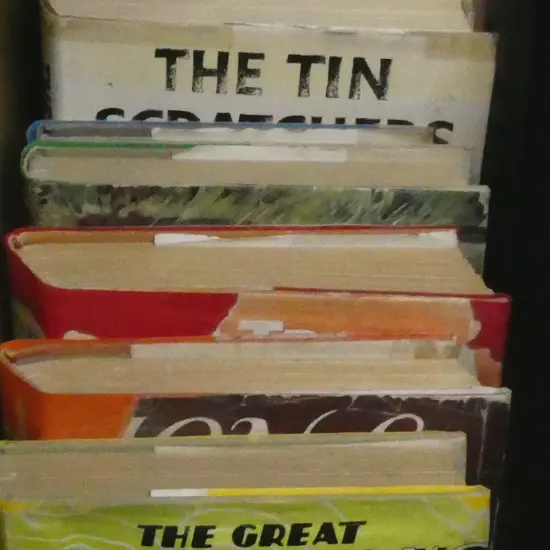 9 AUSTRALIAN  BOOKS BY ION L IDRIESS