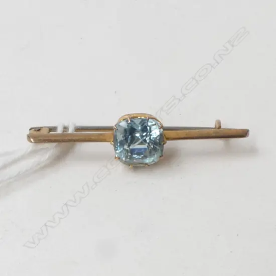9CT BAR BROOCH 2.0gms