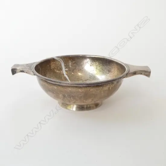 SILVER QUAICH Birmingham 1937 Adie Brothers Ltd. 98gms