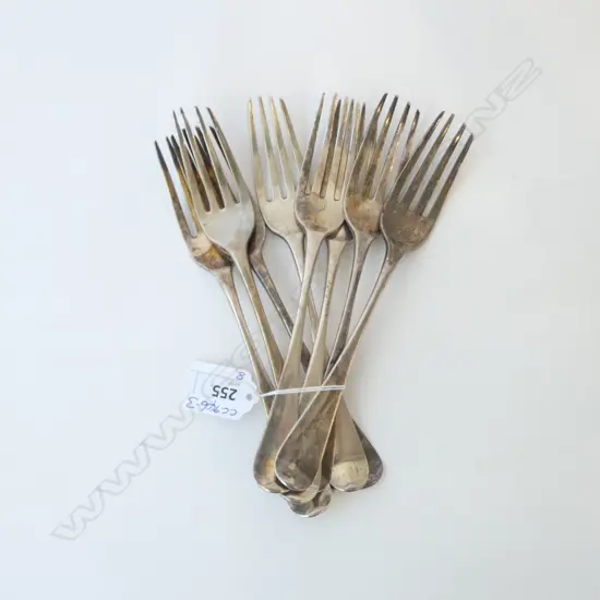 set 8 LONDON 1806 SILVER TABLE FORKS Old English pattern. 477gms with engraved bird crest 