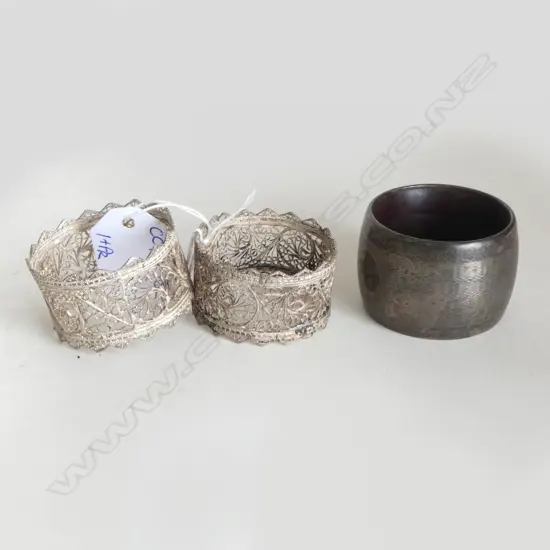 3 SILVER NAPKIN RINGS. 1 Birmingham 1937 37gms + pr EGYPTIAN SILVER 29gms