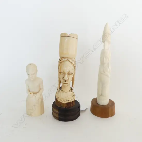 3 CARVED IVORY AFRICAN FIGURES H.230mm