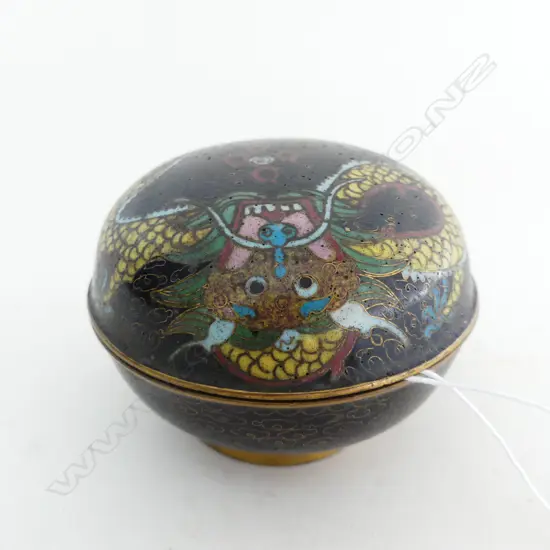 ATTRACTIVE CIRCULAR CLOISONNE BOX DEPICTS DRAGON Dia. 80mm