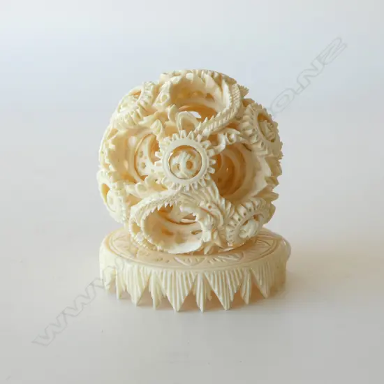 IVORY PUZZLE BALL 65mm dia + STAND 