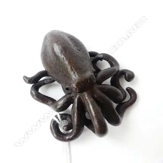 ORIENTAL BRONZE OCTOPUS L.65mm SIGNED 