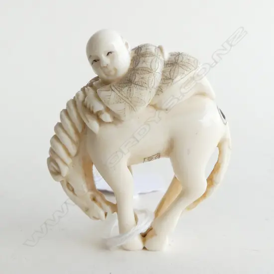 ORIENTAL CARVED IVORY HORSE & RIDER NETSUKE, SIGNED H.50mm tail repaired