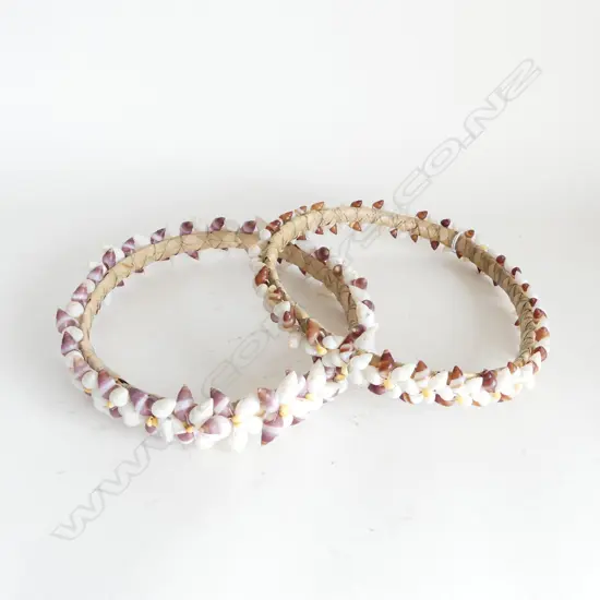 PR OF PACIFIC ISLAND WOVEN FIBER & SHELLS HAT WEIGHTS DIA220MM