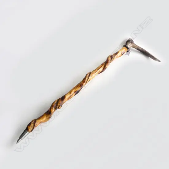 DEER ANTLER HANDLED WALKING STICK