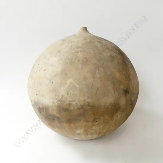 ROUND SHORT NECKED SPHERE POTTERY, SML REPAIR TO TOP, H.400MM