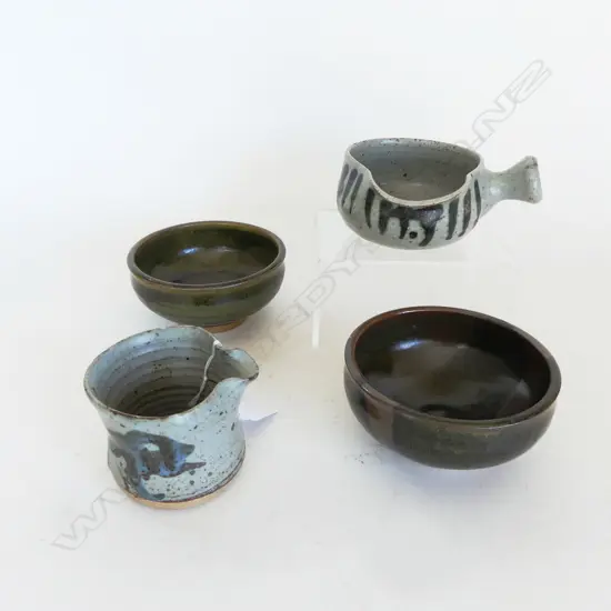 2 HELEN MASON POURING VESSELS + 2 PETER STICHBURY BOWLS minor chips