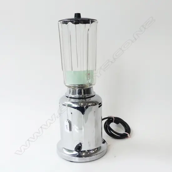 (3331) VINTAGE STAINLESS STEEL 'UNIVERSAL' BLENDER by FLANDERS FRARY & CLARK H.410MM