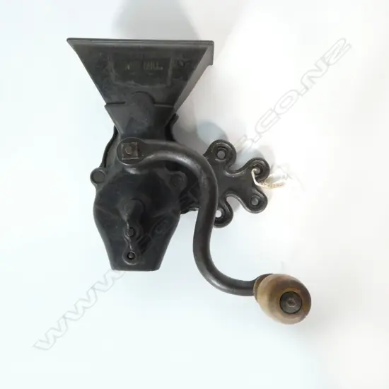 (1280) ANTIQUE CAST IRON UNION MILL TABLETOP COFFEE GRINDER H.290mm